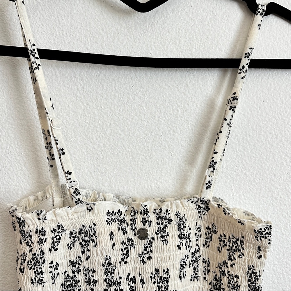 Roxy White Black Floral Smocked Mini Dress Size Various - Picture 6 of 9